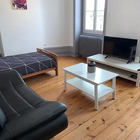 Apartment De La Republique